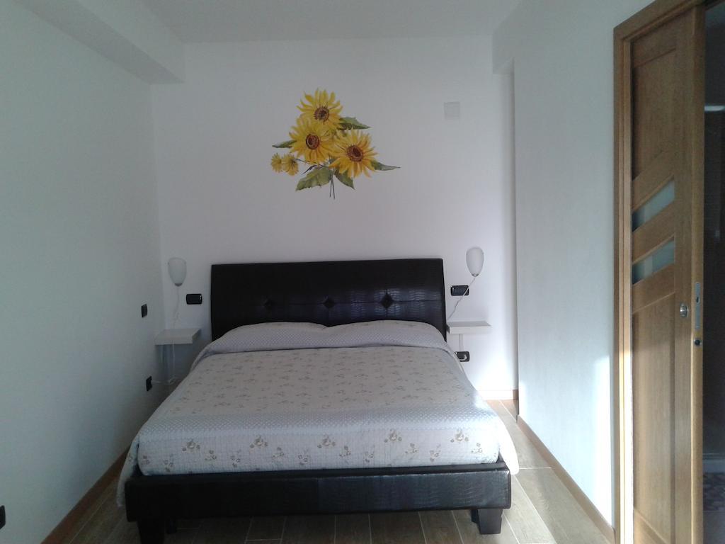 Agriturismo Botton D'Oro Dongo Habitación foto