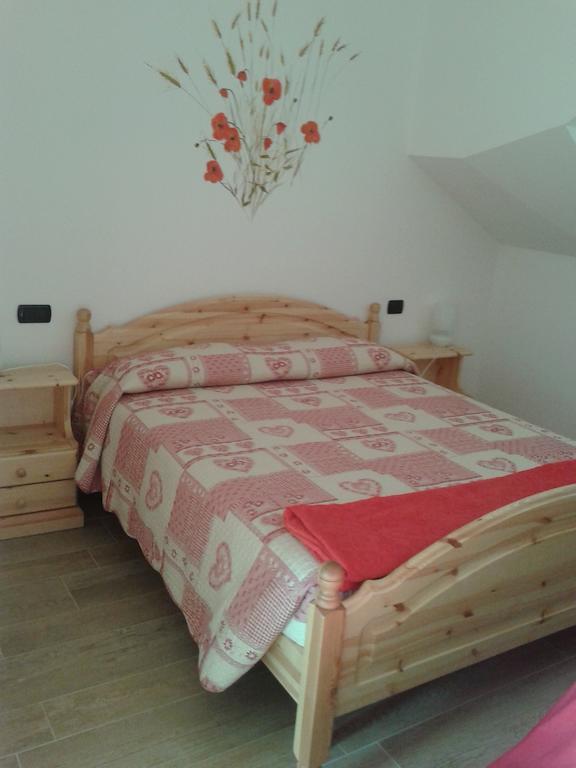 Agriturismo Botton D'Oro Dongo Habitación foto